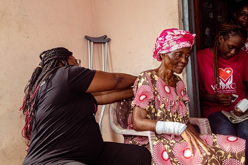 Education et promotion des soins palliatifs/lutte contre les cancers